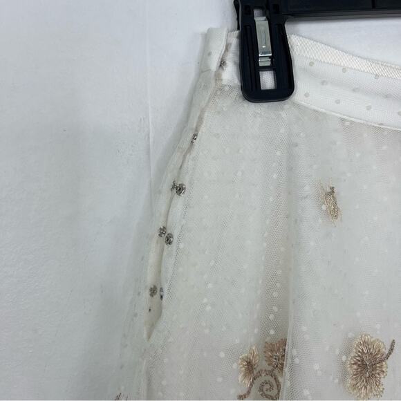 Interdee Paris Fashion Embroidered Floral Netting Skirt Size Small - Picture 8 of 14